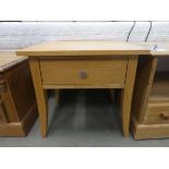 +VAT Oak lamp table with single drawer