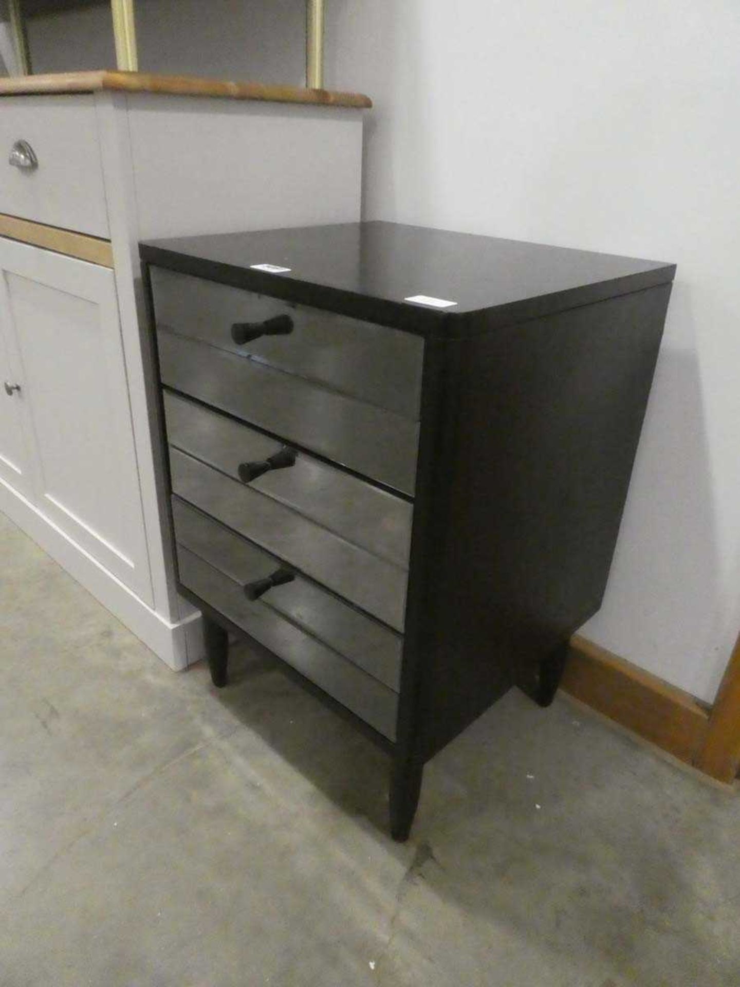 Black painted 3 drawer bedside cabinet - Image 2 of 2