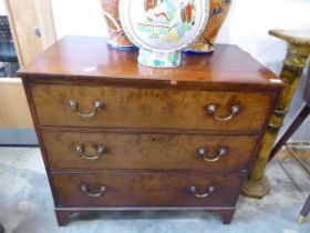 Edwardian mahogany chest of 3 drawers