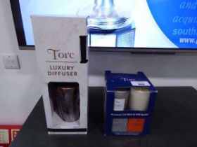 +VAT Torc candle set and Torc luxury diffuser 1 candle has broken glass