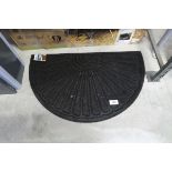 +VAT 99 x 60cm heavy duty semi-circular scraper doormat