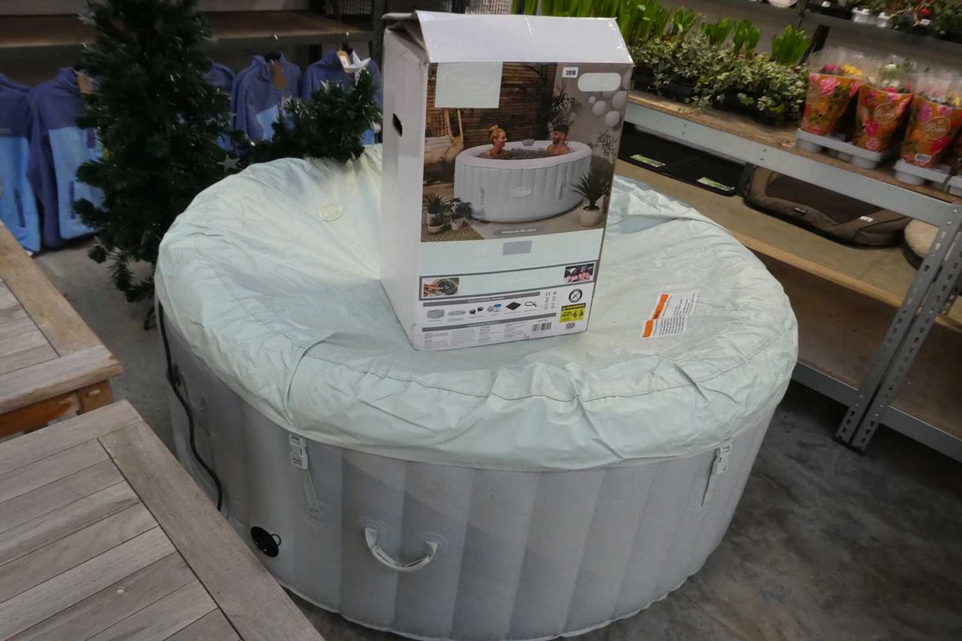 Grenada 180 x 65cm. inflatable hot tub with built in air pump (with box and cover)