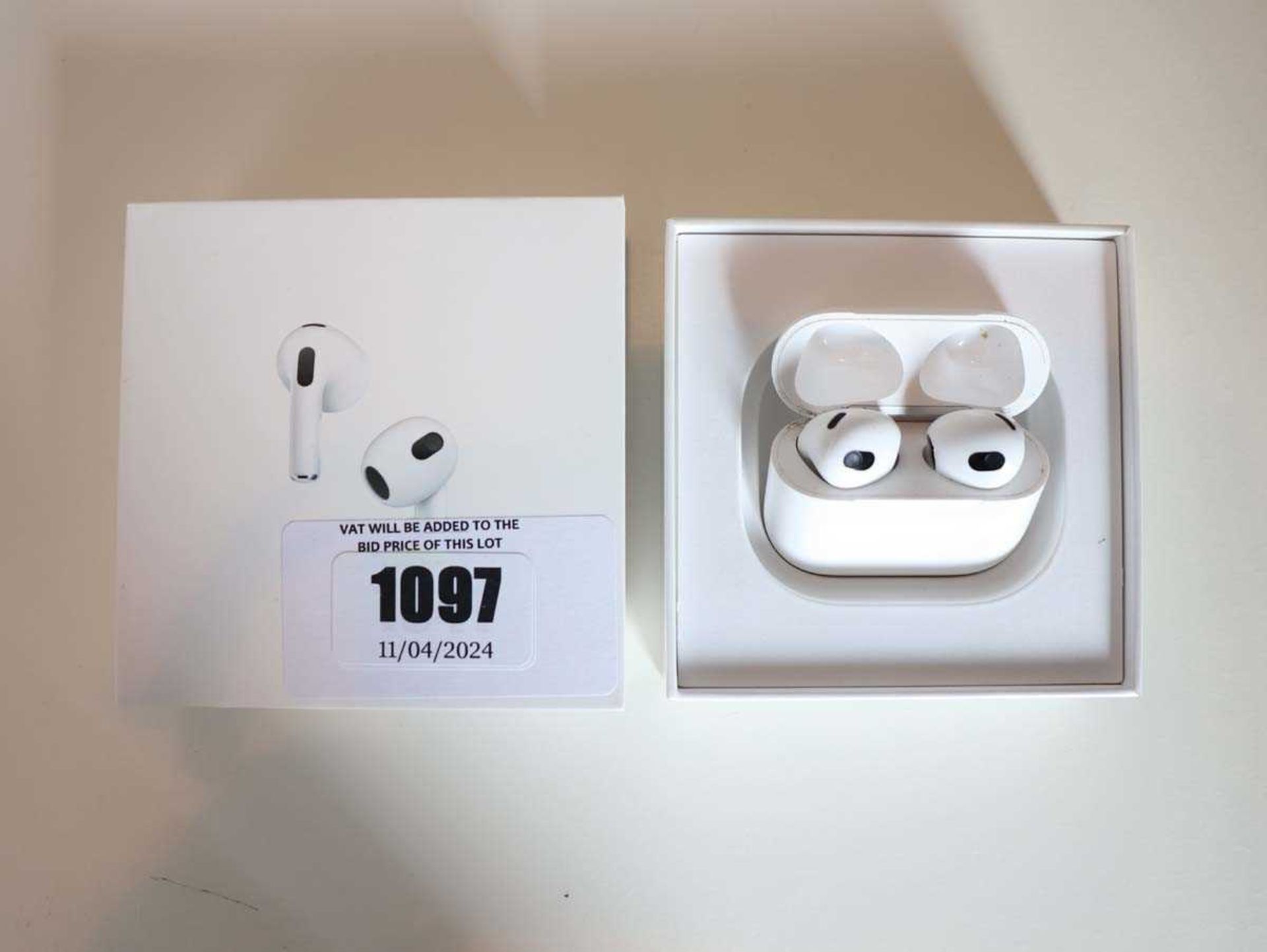 +VAT Apple AirPods (3rd Generation) with charging case and cable in box (MME73ZM/A) - Image 5 of 8