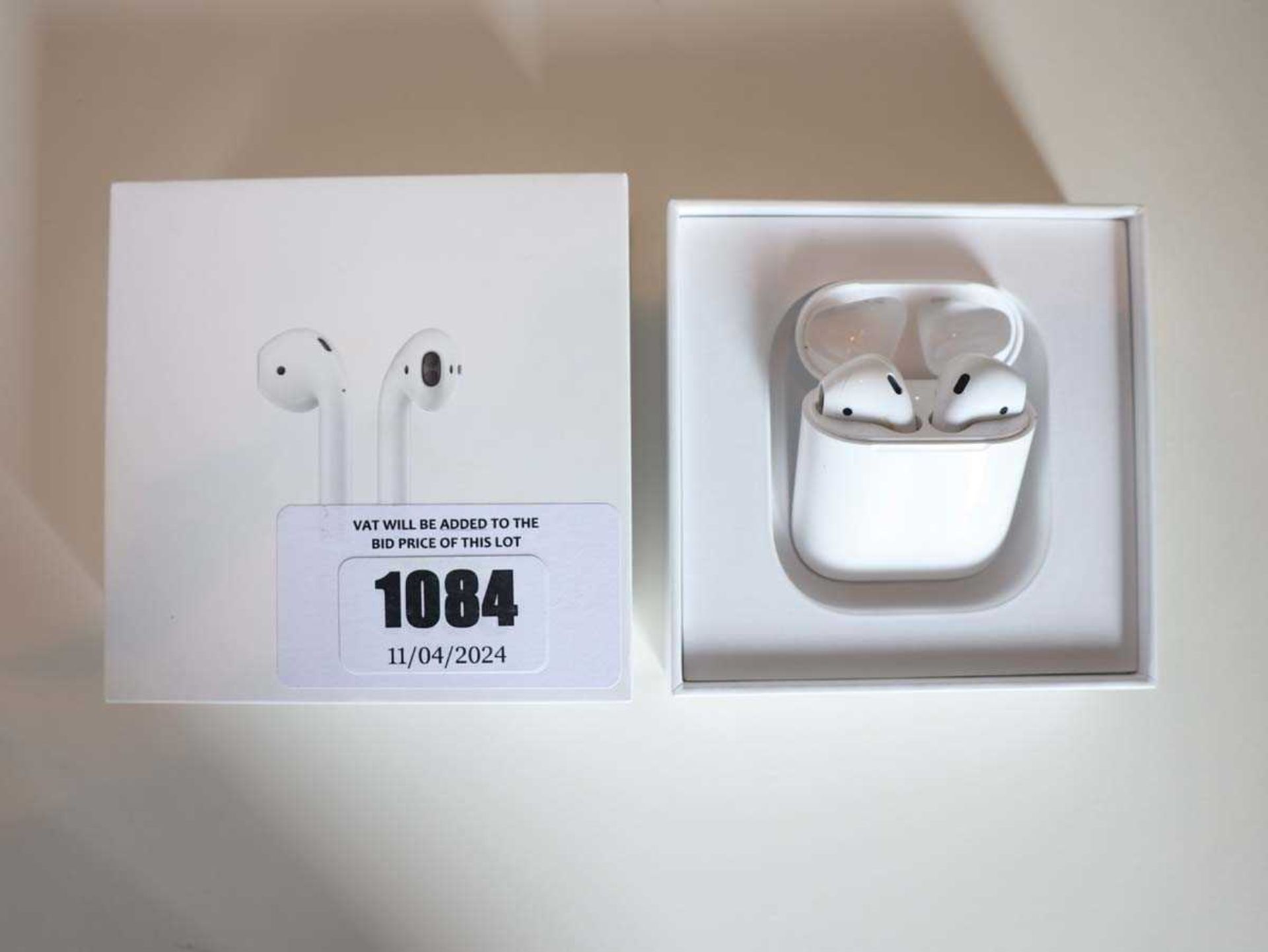 +VAT Apple AirPods with charging case and cable in box (MV7N2ZM/A) - Image 8 of 8