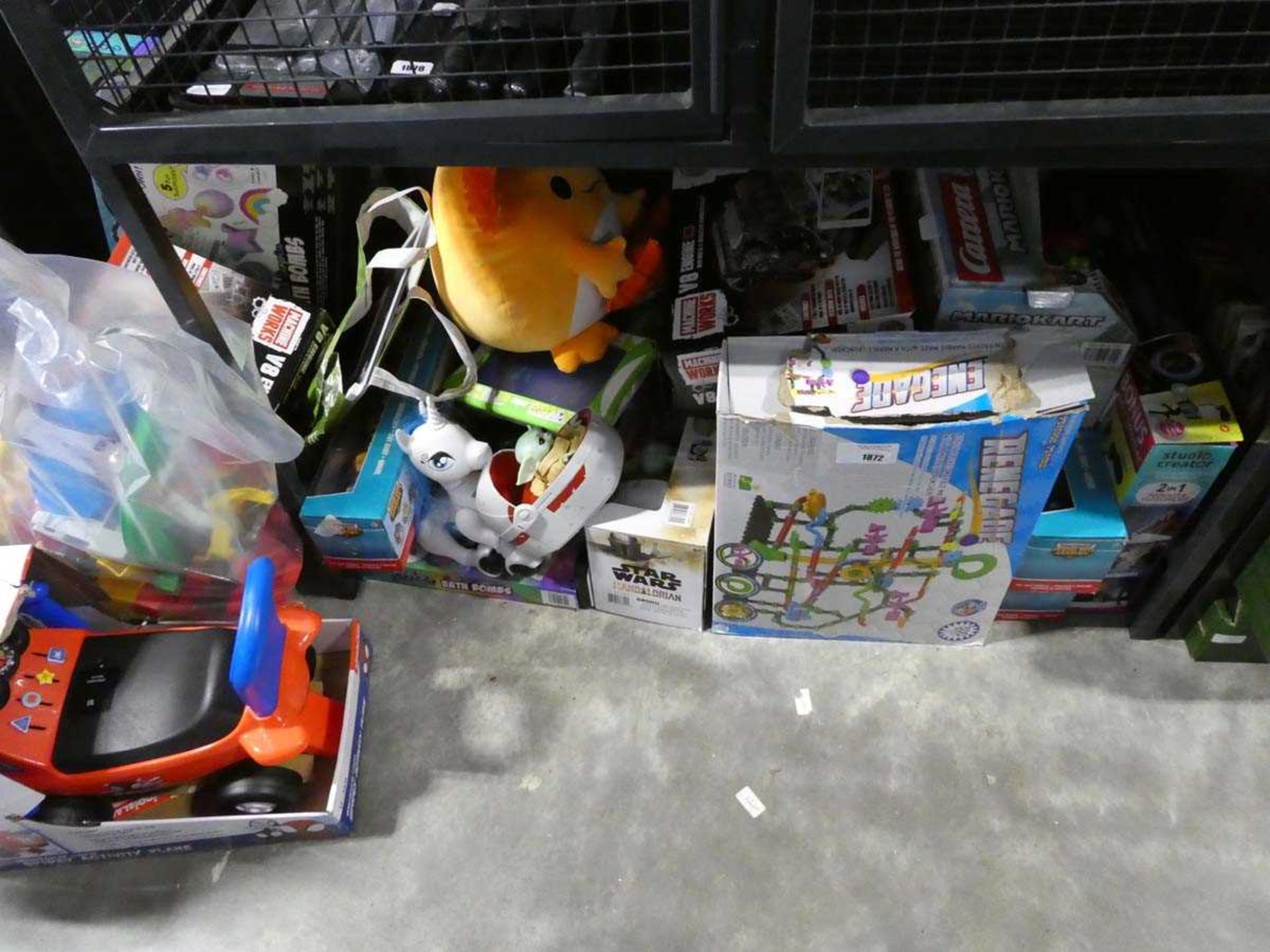 +VAT Large assortment of various toys incl. Spidey activity plane, Mario Kart, Machine Works V8