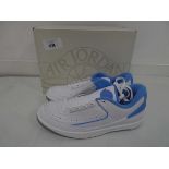 +VAT Boxed pair of Nike Air Jordan 2 retro low trainers in white / blue size UK9