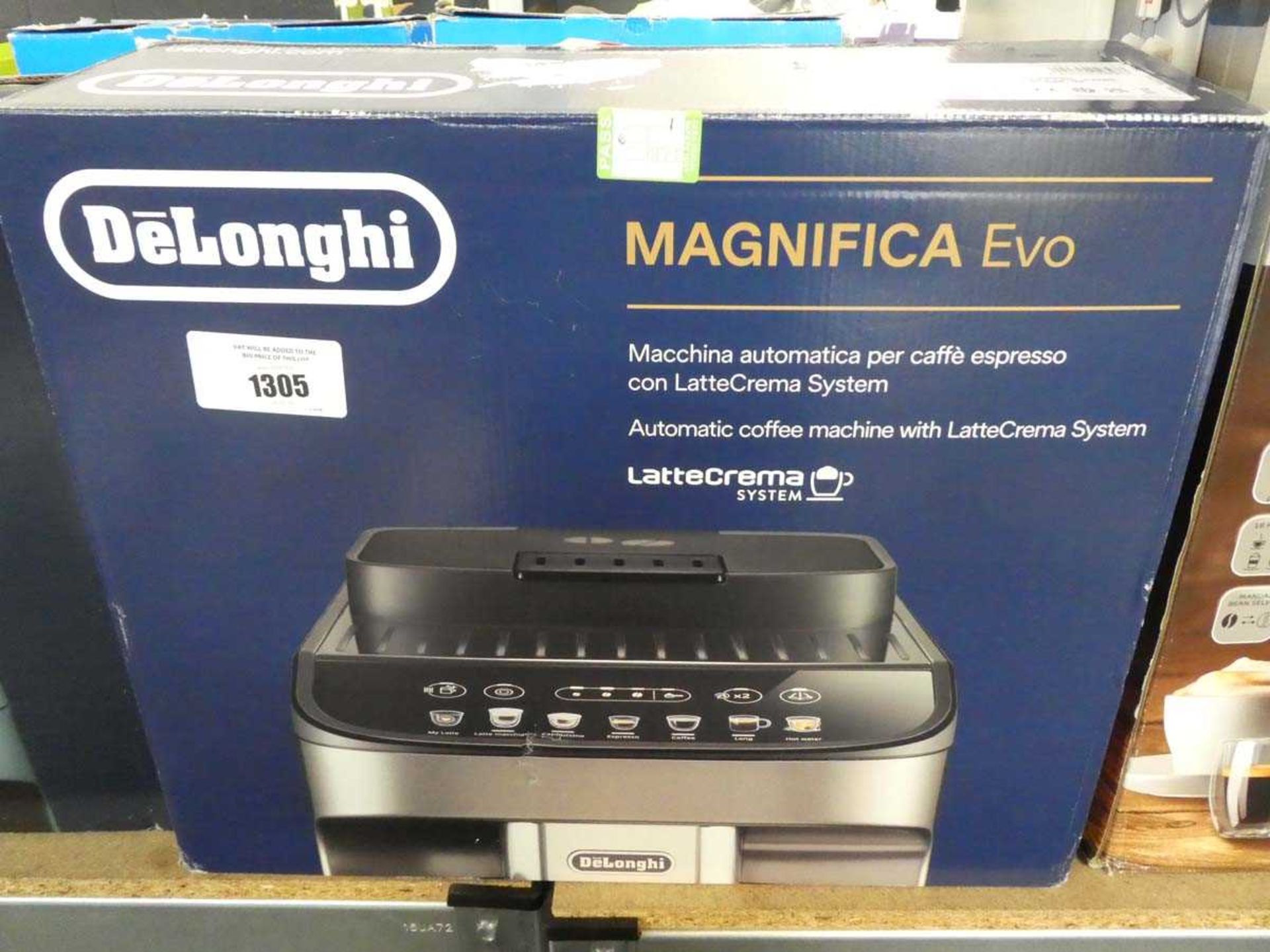 +VAT Boxed Delonghi Magnifica Evo coffee machine