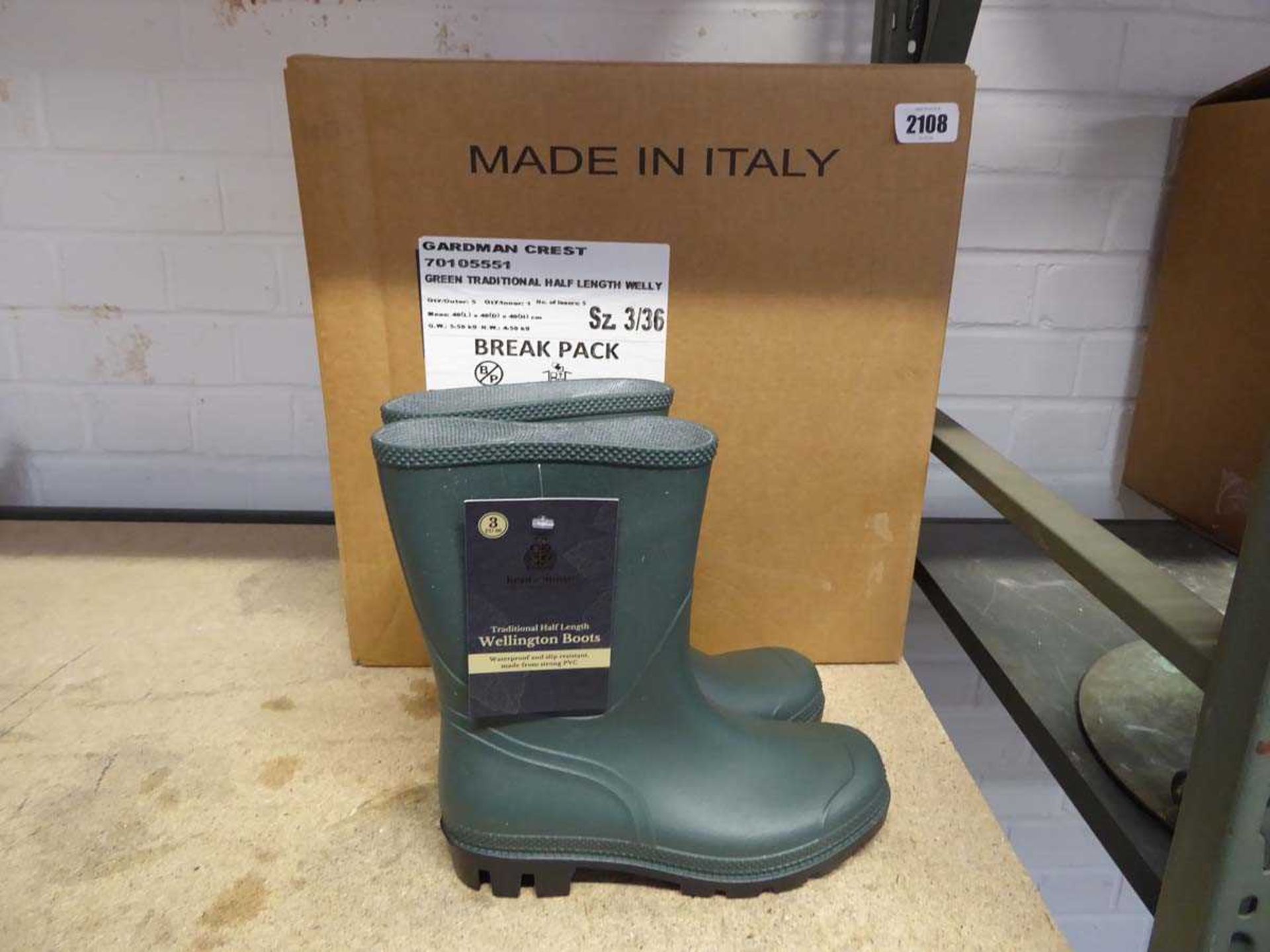 Box containing 5 pairs of Kent & Stowe traditional half length Wellington boots (size 3)