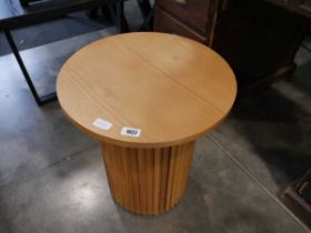 Small circular occasional table of ribbed design