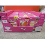 Quantity of boxed girls Puma underwear