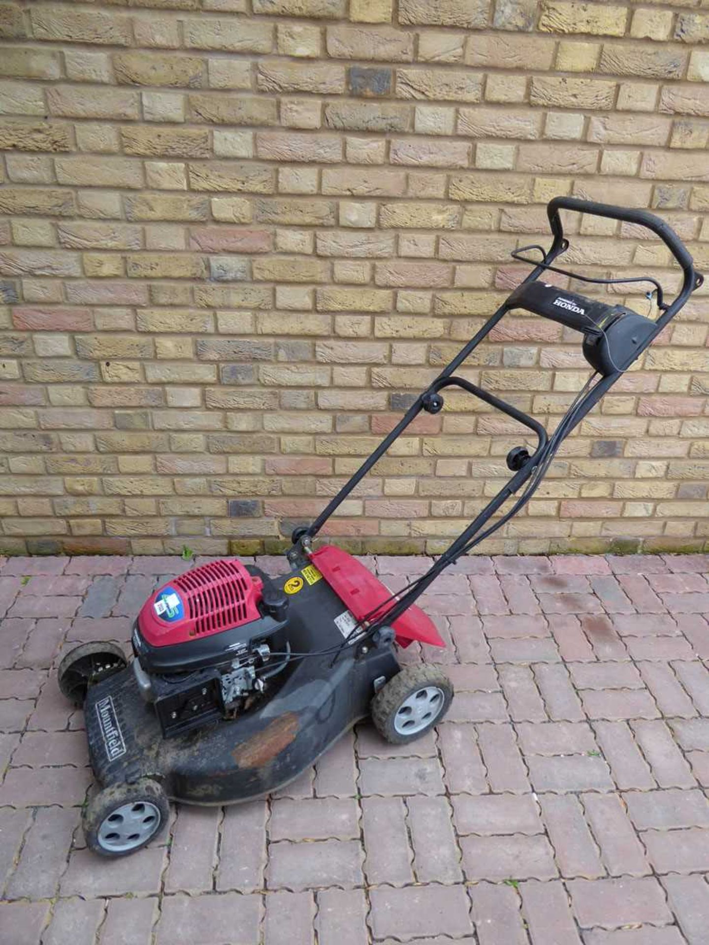 Mountfield Honda GCV135 self propelled petrol lawnmower