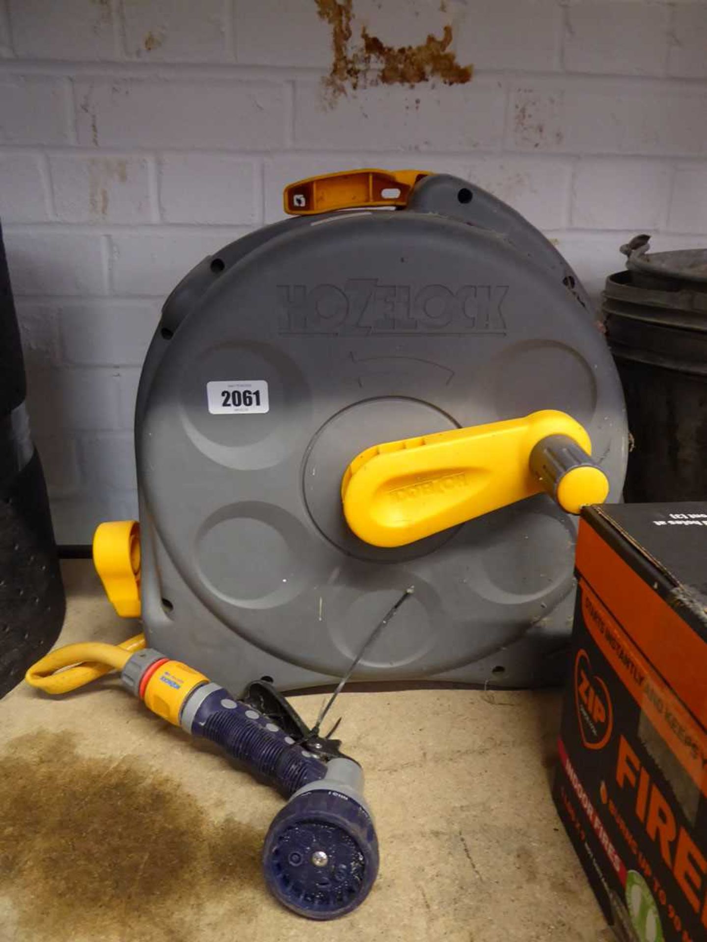 Hozlock hose reel with hose