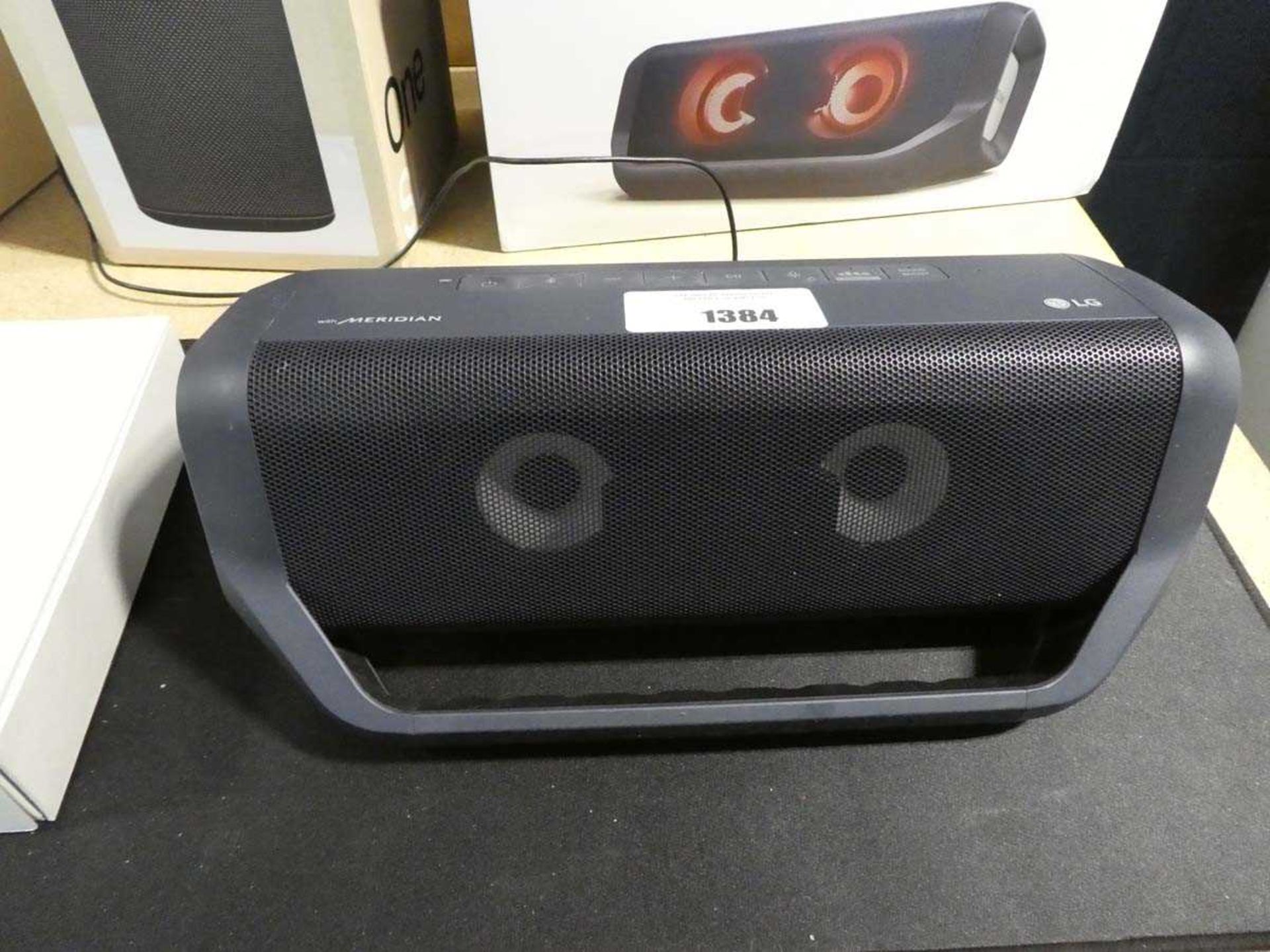 +VAT Unboxed LG XBoom Go PN7 Bluetooth speaker