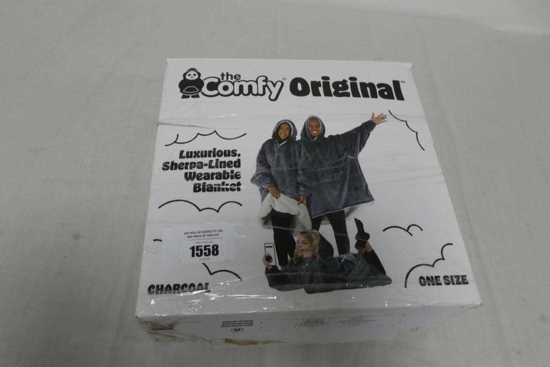 +VAT Boxed Comfy Original wearable blanket in grey