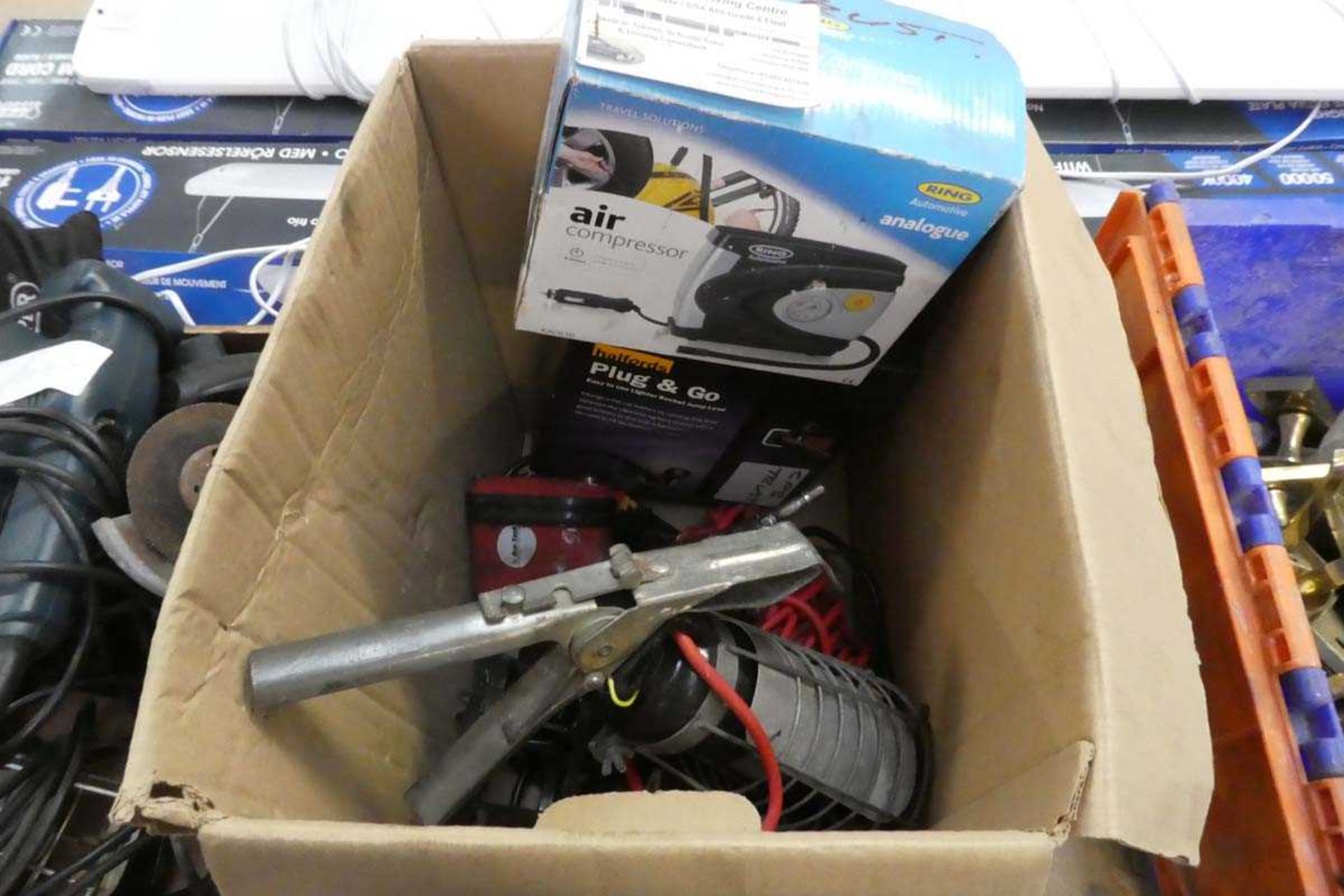 2 boxes containing qty of mixed items to include 240v power tools: sander, angle grinder, drill, - Image 3 of 3