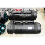 +VAT 2 20kg weighted bags