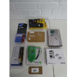 +VAT Schneider electric IMT23105 studd metal and AC wire detector, Stanley moisture meter, Draper