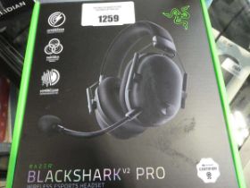 +VAT Razor Black Shark V2 Pro wireless gaming headset boxed