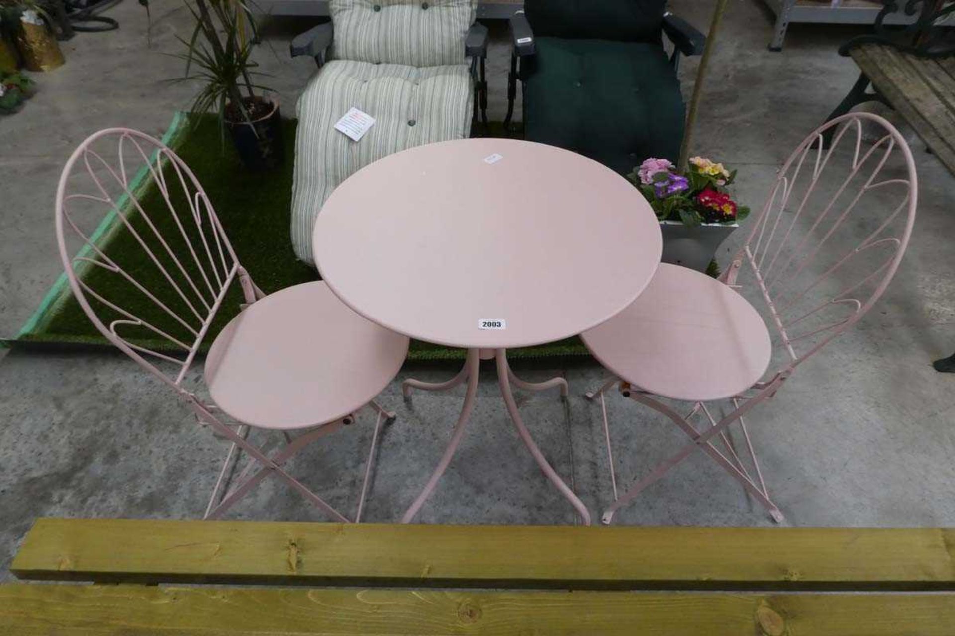 Aluminium 3 piece outdoor garden bistro set in pink