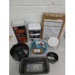 +VAT Various items to include OXO good grips pop 4.2L container, Masterclass spring form 8" cake