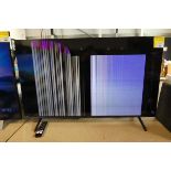 +VAT Hisense 50" 4K smart TV (50E7KQTUK) with stand and remote (screen damage)