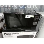 +VAT Unboxed Panasonic microwave oven in black (NN-E28JBM)