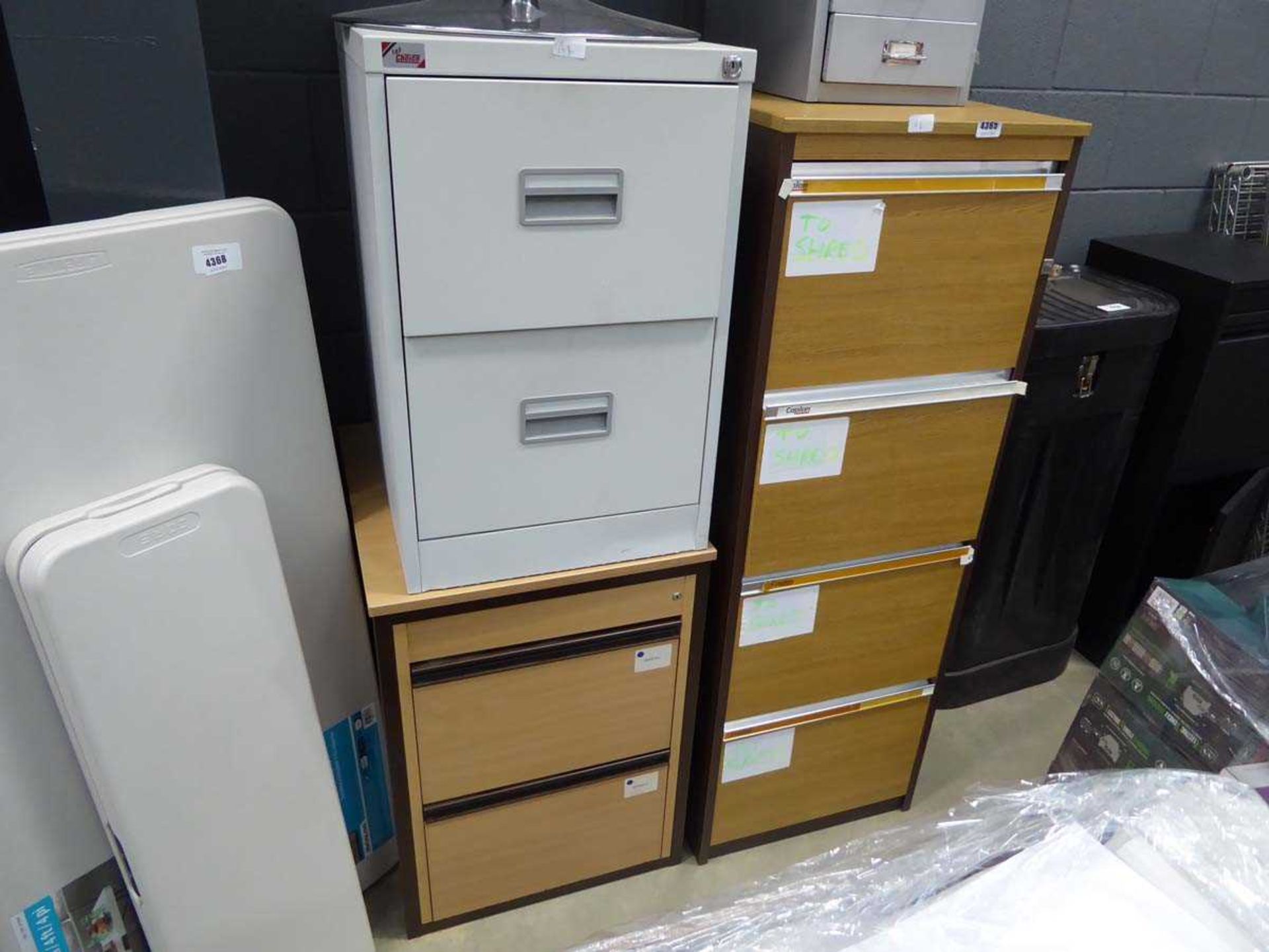 Large oak effect 4-drawer filing cabinet, small 3-drawer pedestal, and a 2-drawer metal filing