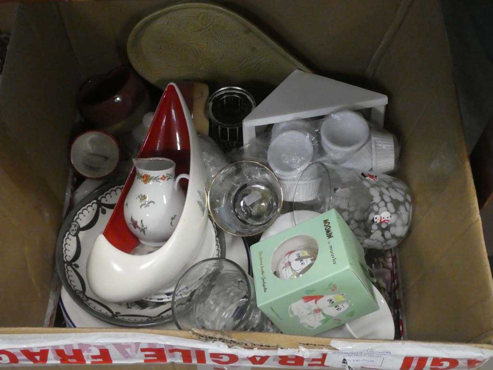 +VAT Box containing household crockery and glassware to include milk jugs, tumblers, trays and