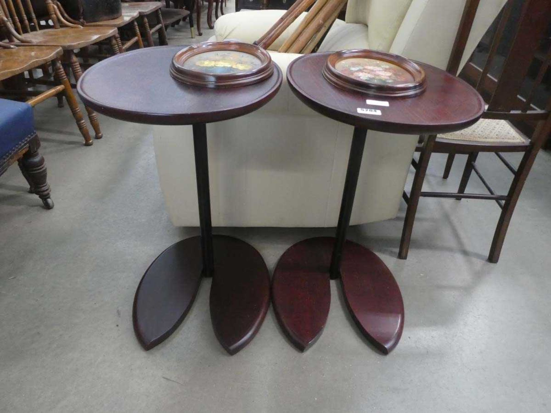 Pair of oval lamp tables