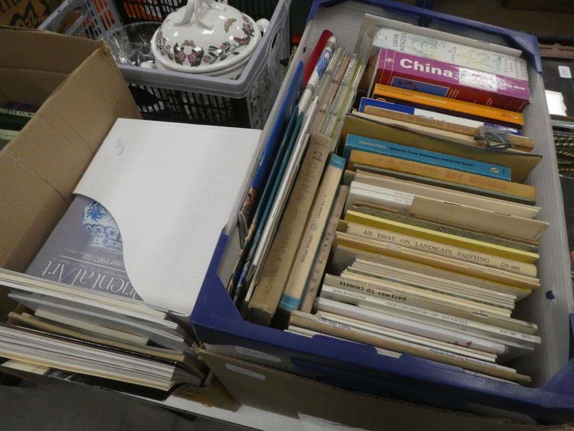 8 boxes containing qty of art and antique reference books - Image 5 of 7