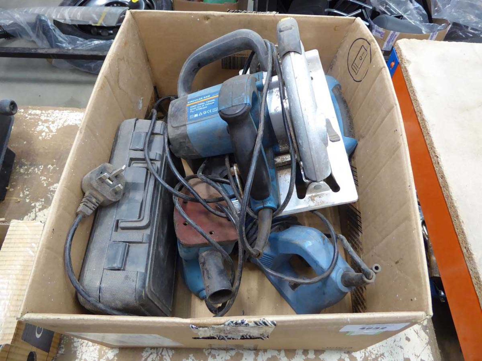 +VAT Box ocntaining circular saw, jigsaw, reciprocating saw, sander etc