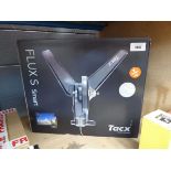 +VAT Tacx Fluxs bike trainer