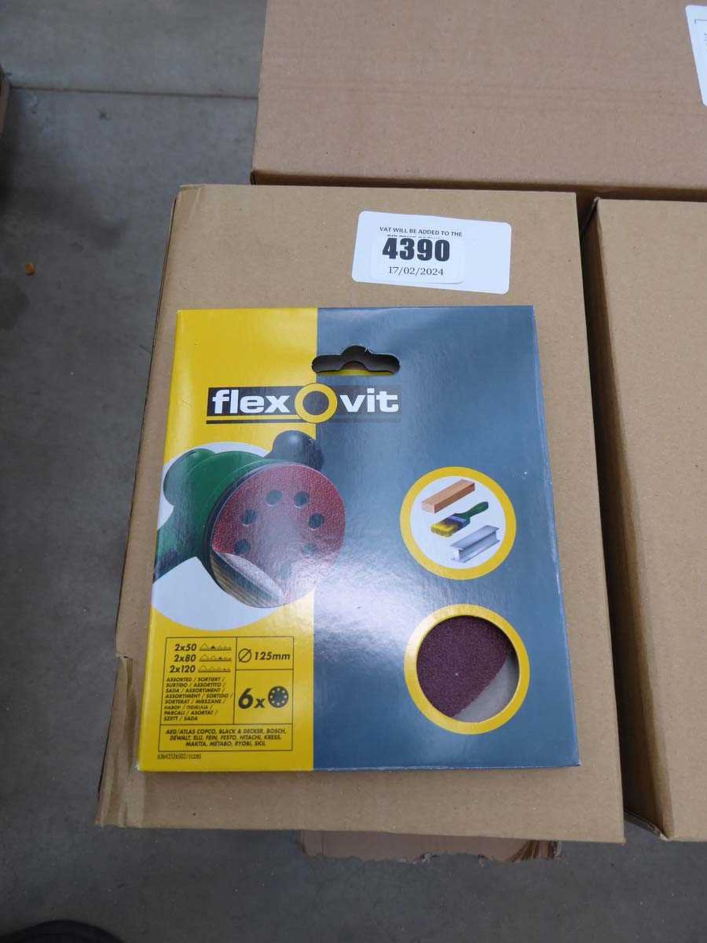 +VAT Four boxes of Flexovit 125mm assorted grit sanding discs - Image 2 of 2