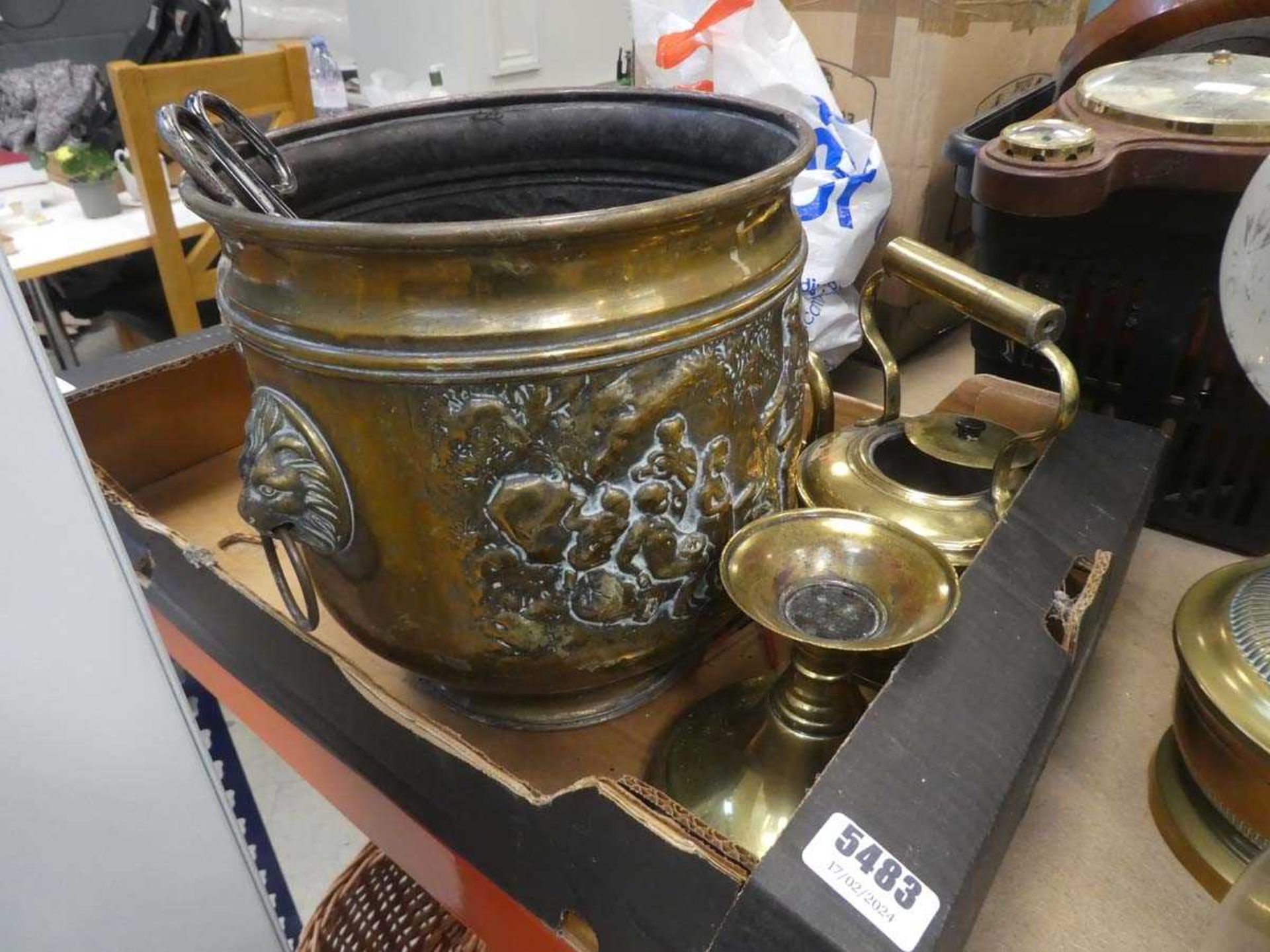 Box containing toasting fork, coal scuttle, pincers plus a brass kettle and bowl