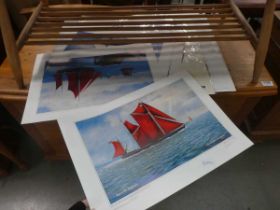 Stack of loose sailing and other prints