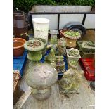 Pallet of items including large mushroom, plant pots, concrete statues etc.