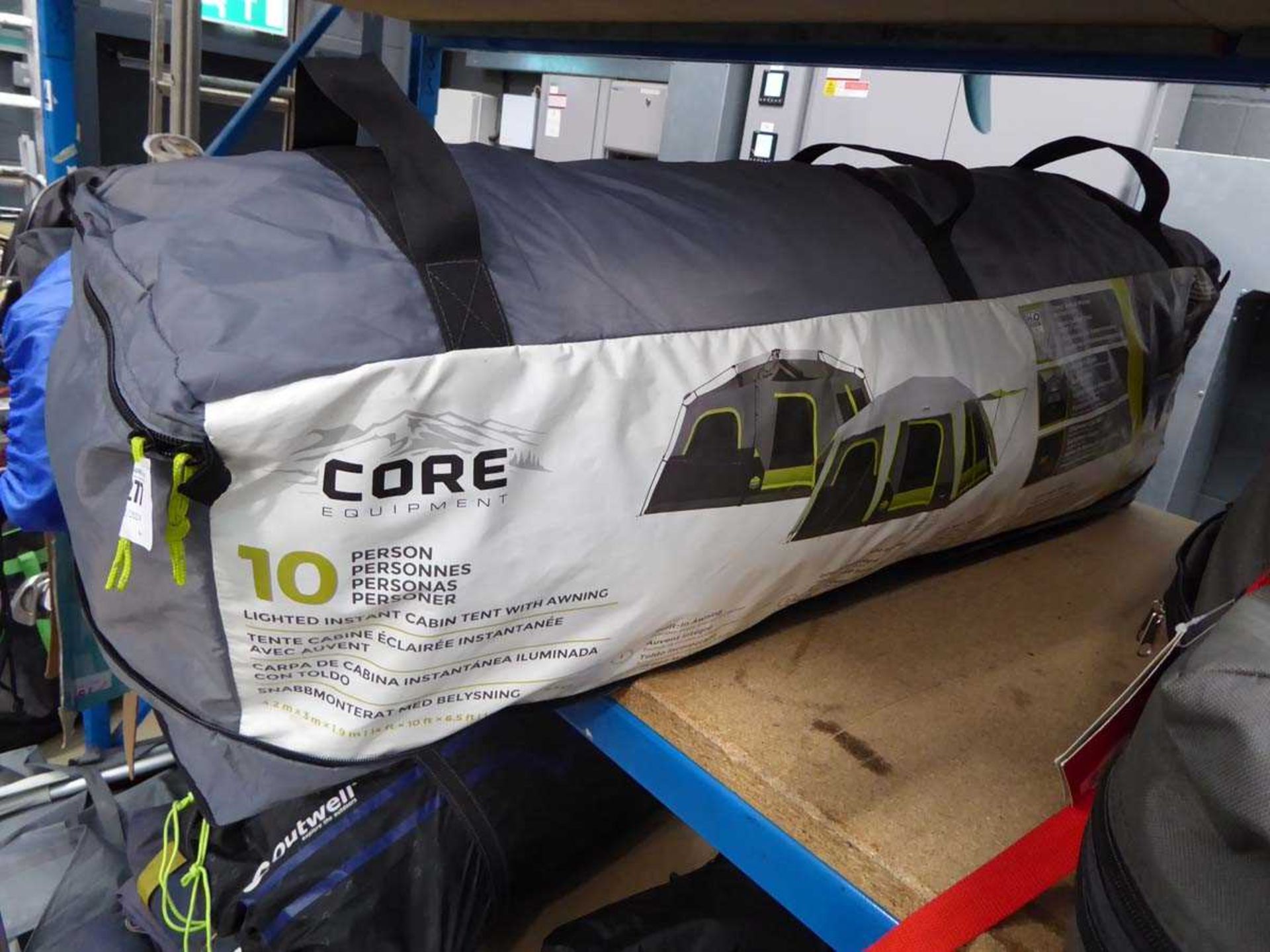 +VAT Core Equipment 10 person tent