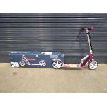 Small boxed scooter