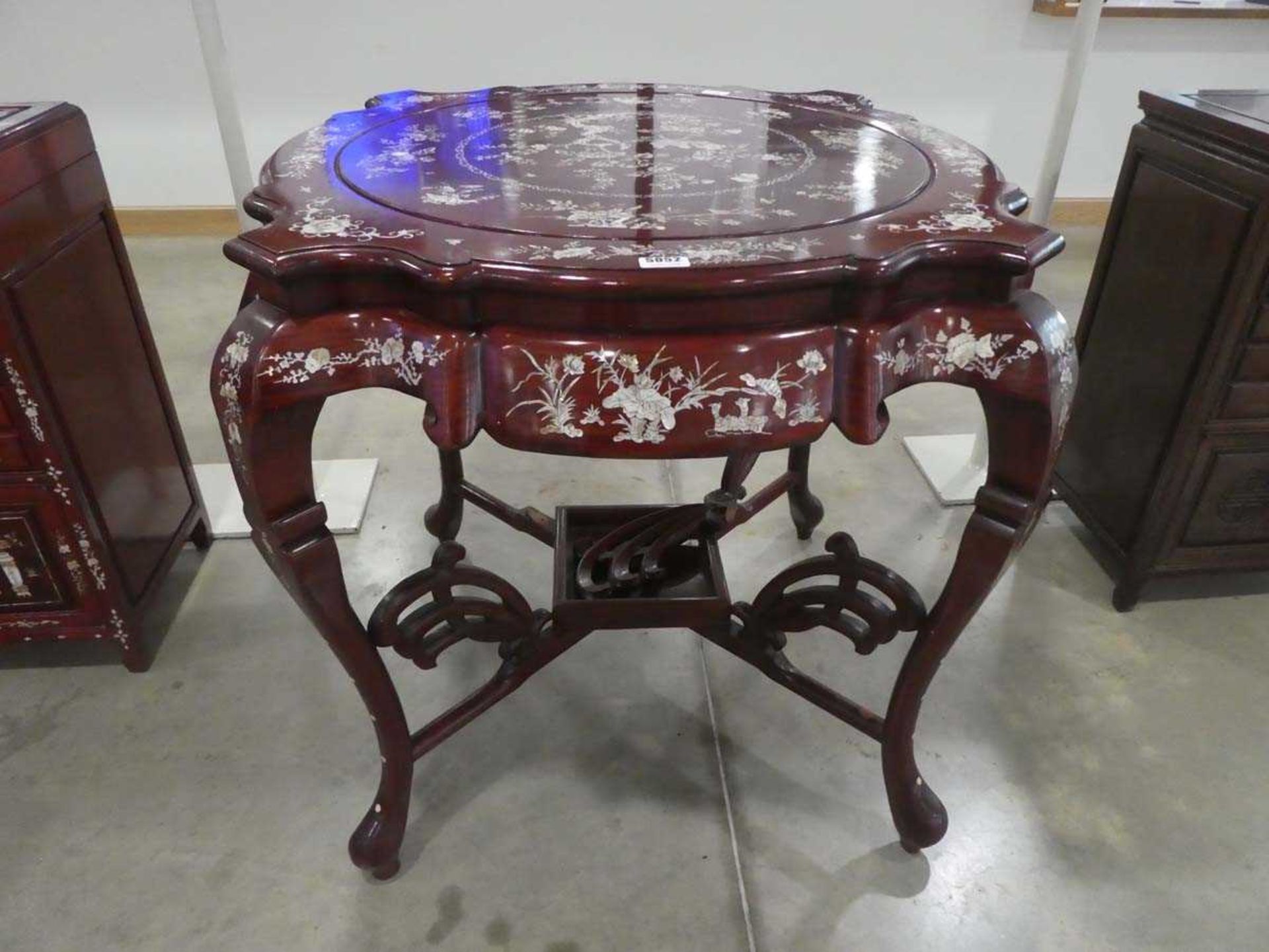 Oriental export mother of pearl inlaid redwood centre table