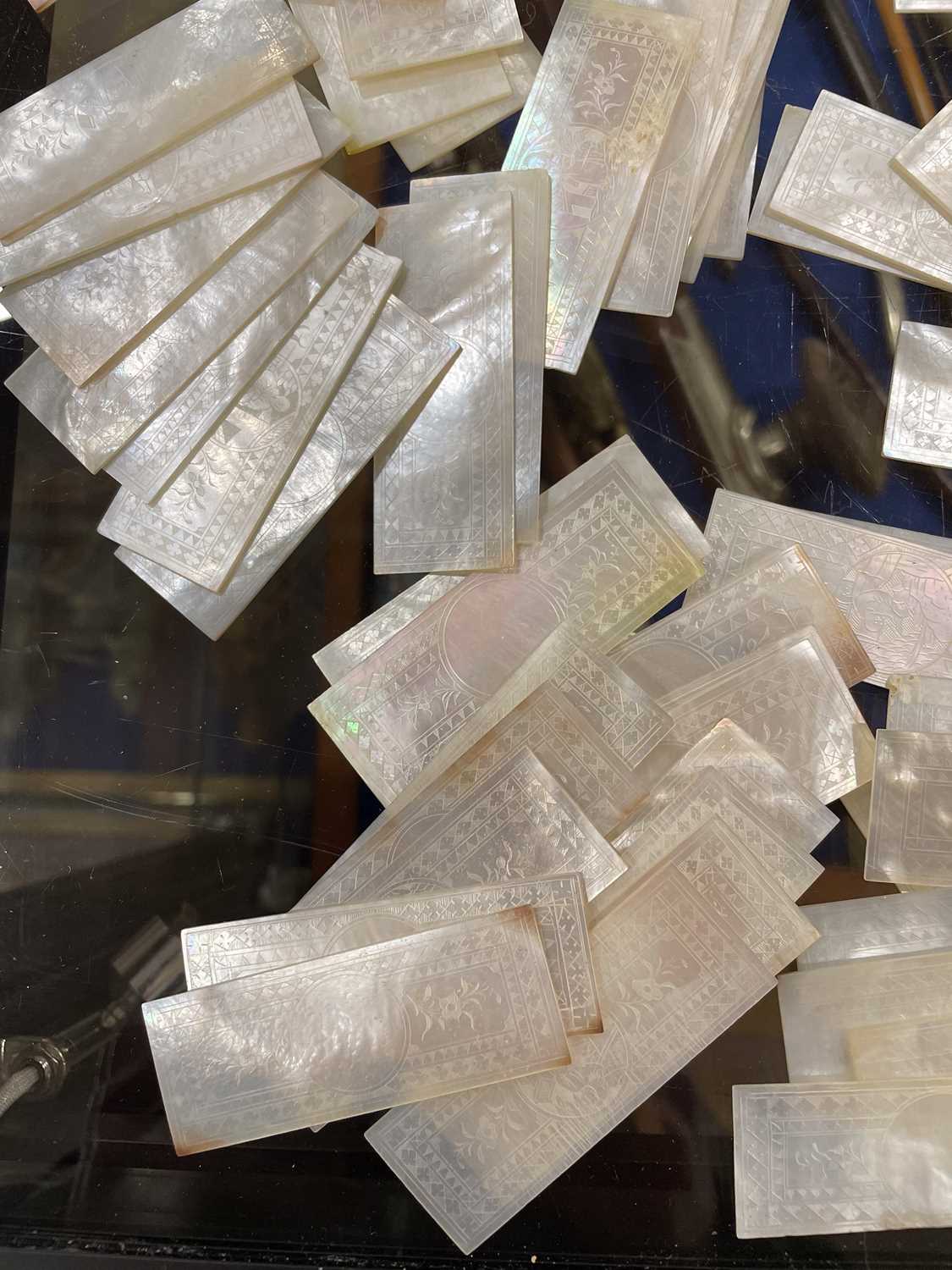 A group of Chinese mother of pearl gaming counters of rectangular and round form (approx. 100) *from - Image 2 of 11