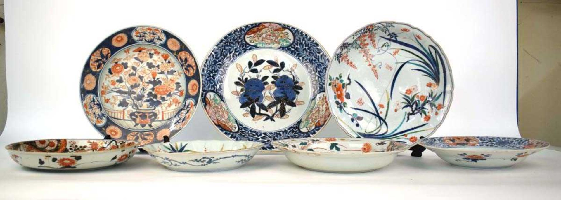 A Japanese charger centrally decorated with persimmon in the imari palette, within a mythical - Image 2 of 9