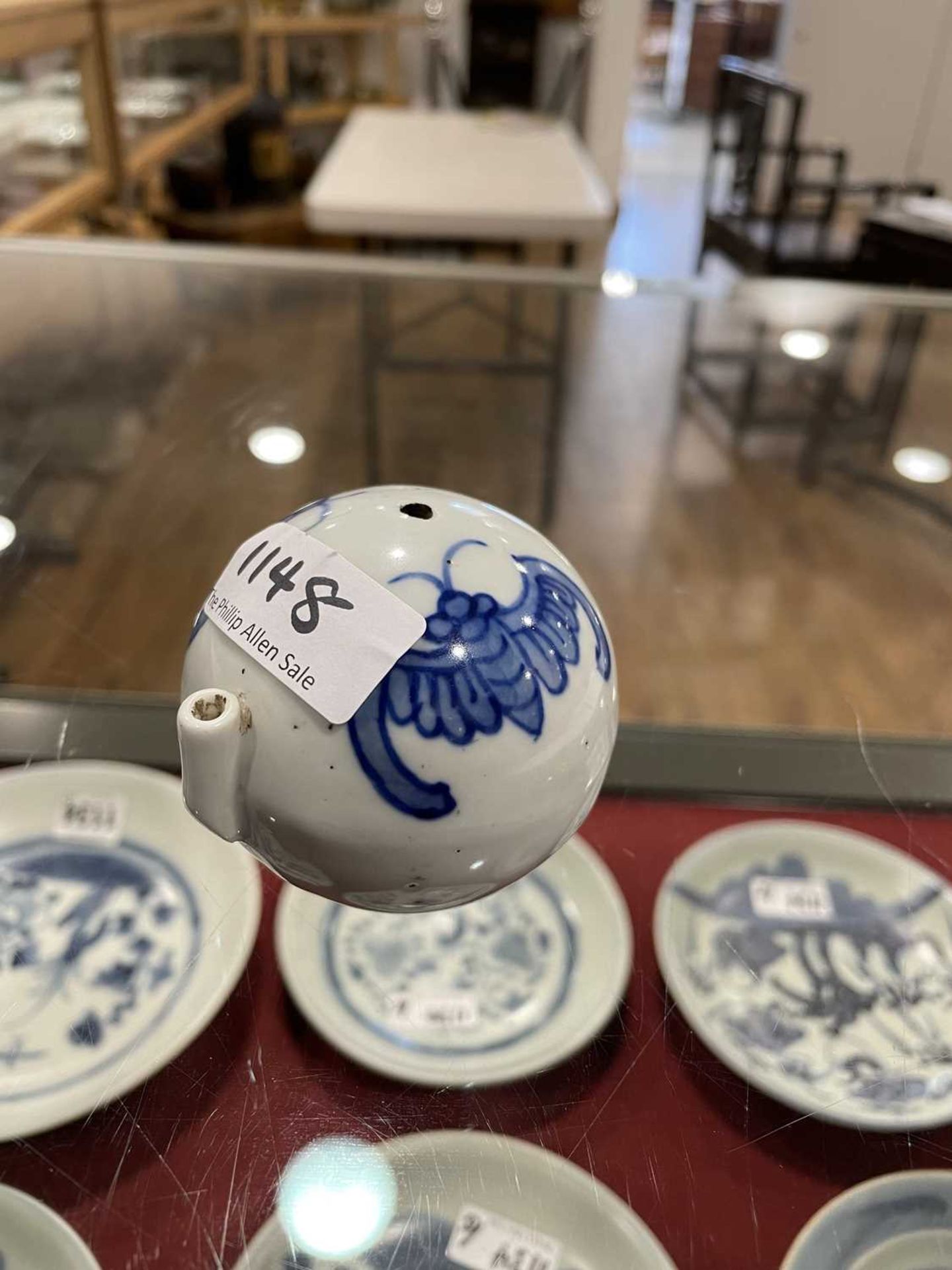 A mixed group of Chinese and other blue and white ceramics including beads, lidded vases, caddies - Image 63 of 82