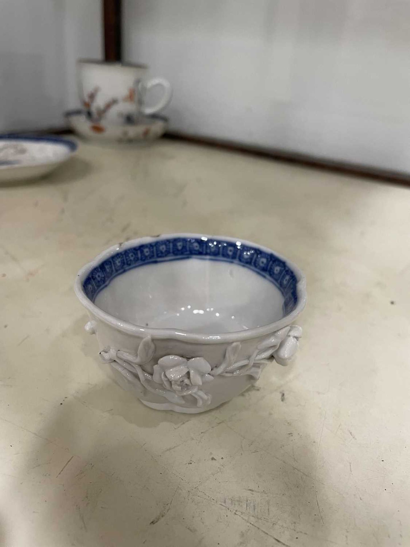 Twelve matching Chinese and other tea bowls, cups and saucers, each decorated in a different - Image 51 of 114