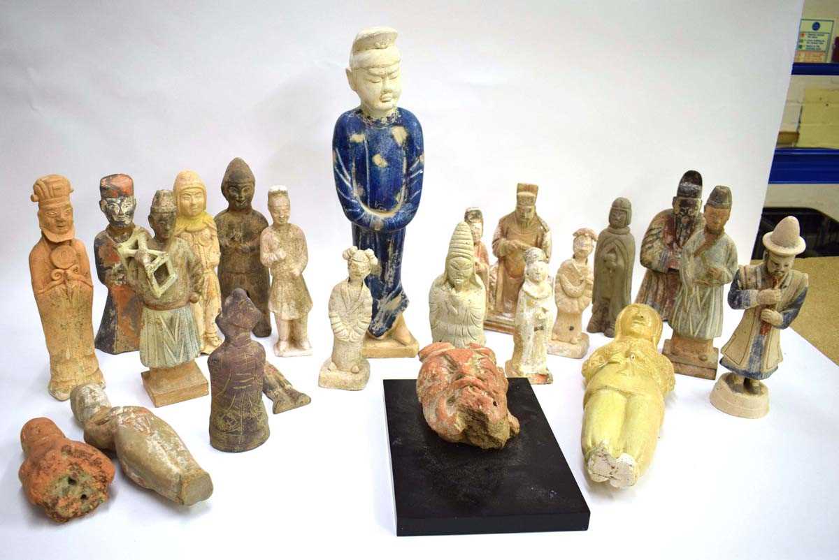 Twenty-three Chinese pottery tomb and other figures of varying sizes, including a mounted mask, l. - Image 5 of 36