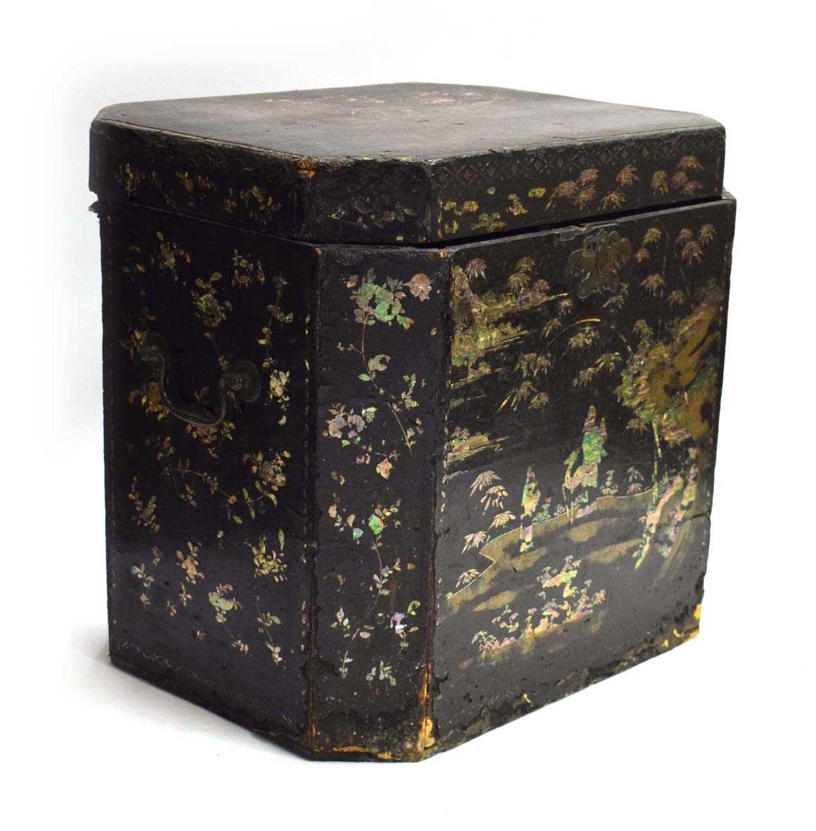 A Chinese Export table top work box, relief decorated with a mountainous landscape, w. 54 cm,
