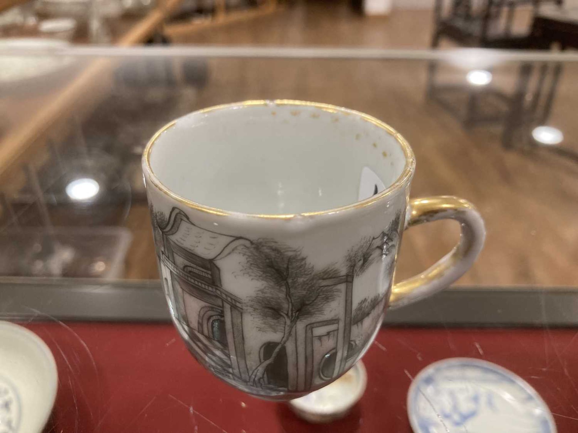 Eleven items of Chinese en-grisaille decorated porcelain including a tea bowl and matching saucer, - Image 8 of 31