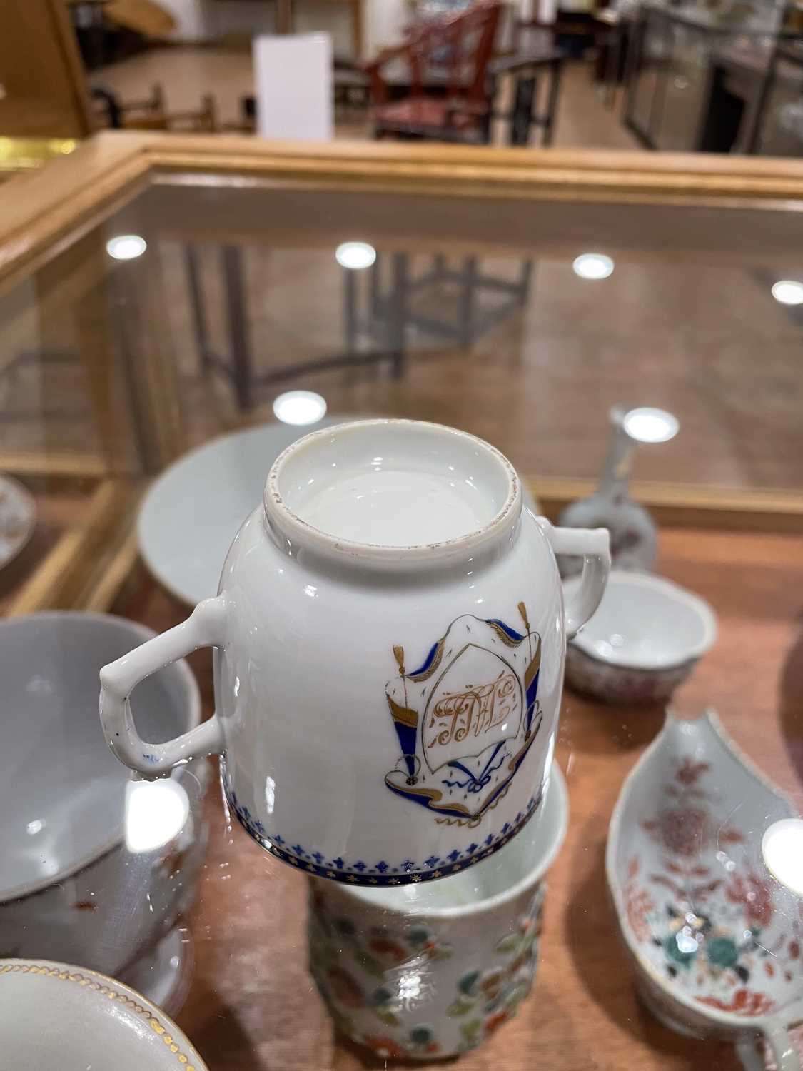 A Chinese Export armorial dish, decorated in coloured enamels with traditional figures and the (?) - Image 41 of 41