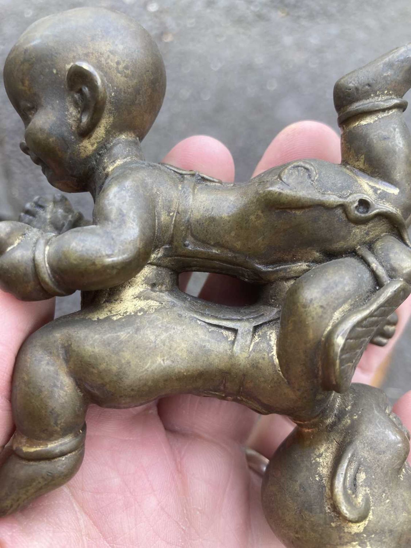 A Chinese parcel gilt bronze figure modelled as Sixi boys, approx. 4 x 11 cm, 824 gms *from the - Bild 25 aus 25