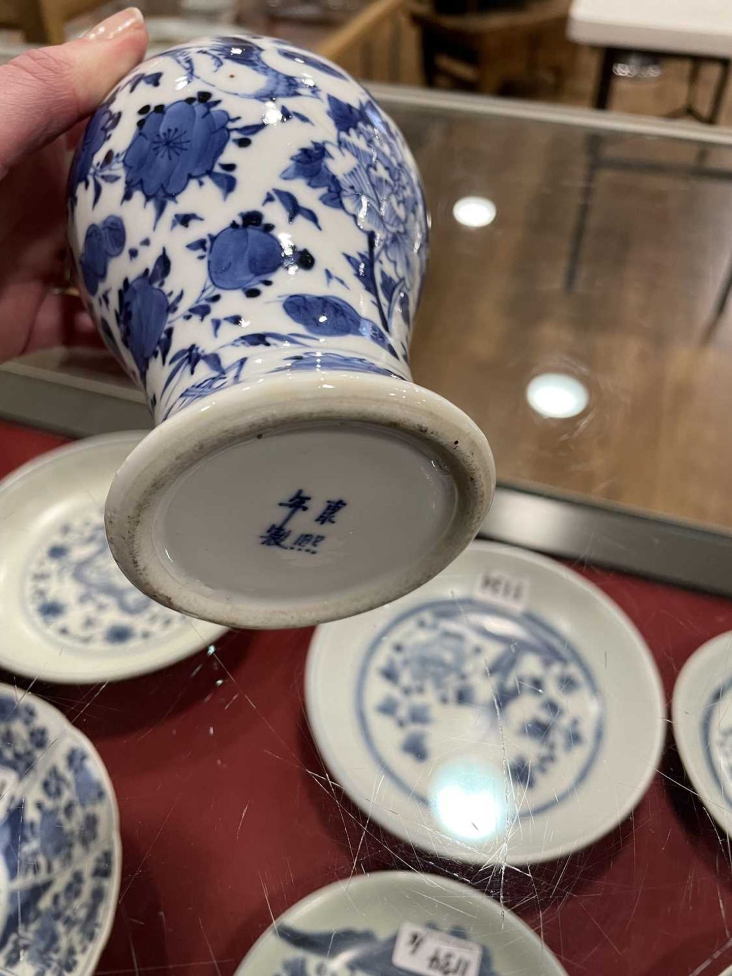 A mixed group of Chinese and other blue and white ceramics including beads, lidded vases, caddies - Image 82 of 82