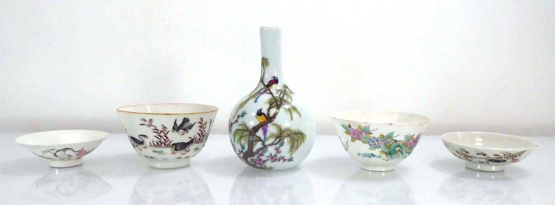 A group of Japanese eggshell porcelain including five saucers, each decorated in coloured enamels - Image 6 of 13